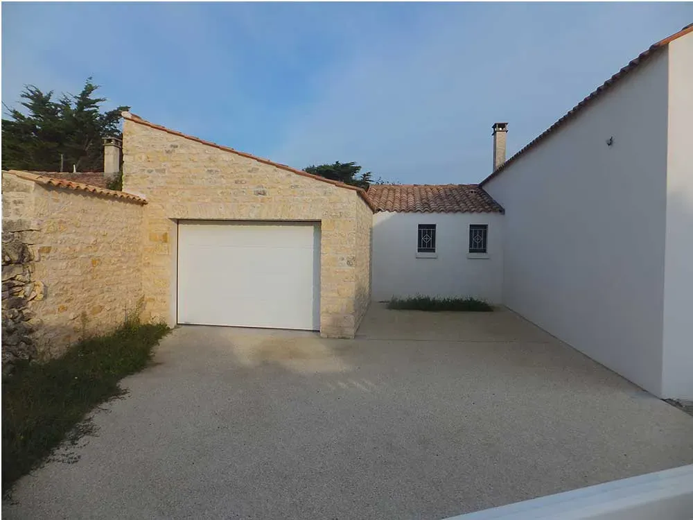 construction garage
